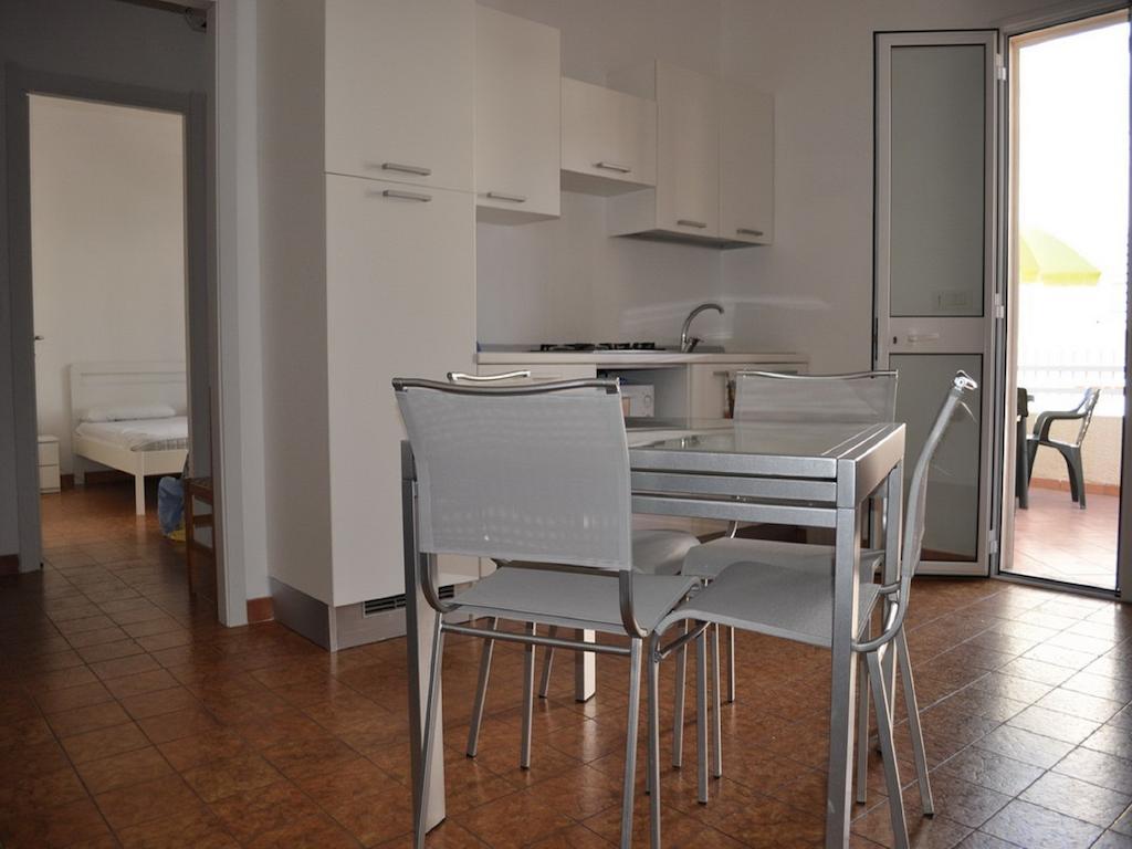 Sagittarius Mare Apartment Marina di Ragusa Cameră foto