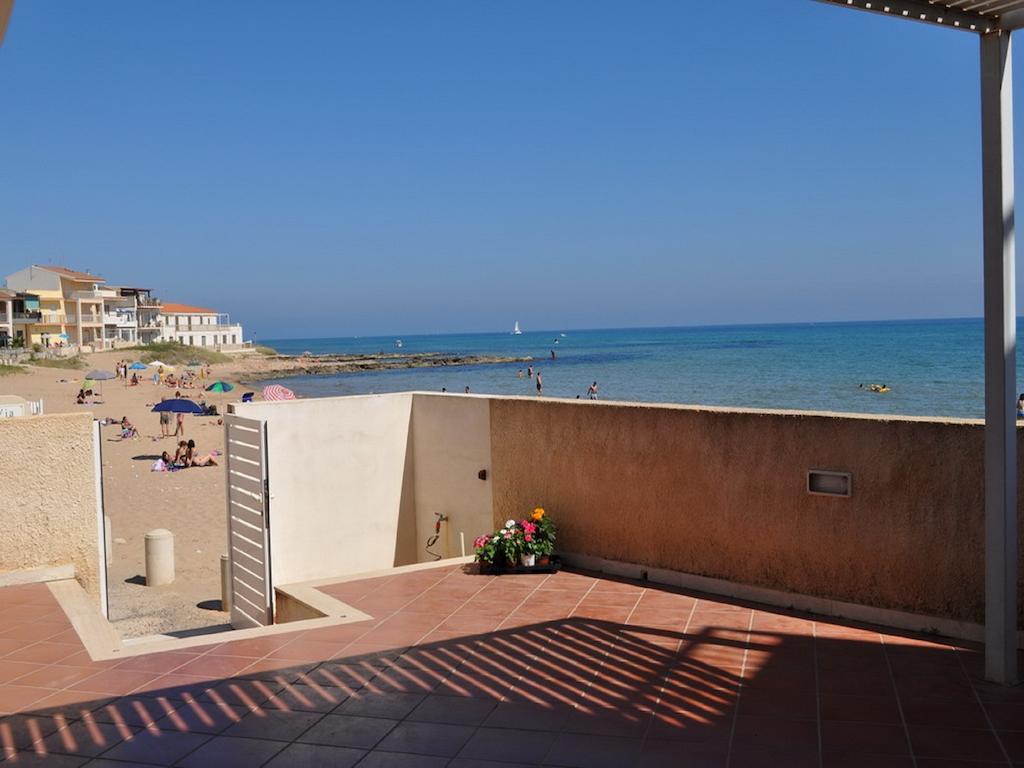Sagittarius Mare Apartment Marina di Ragusa Exterior foto